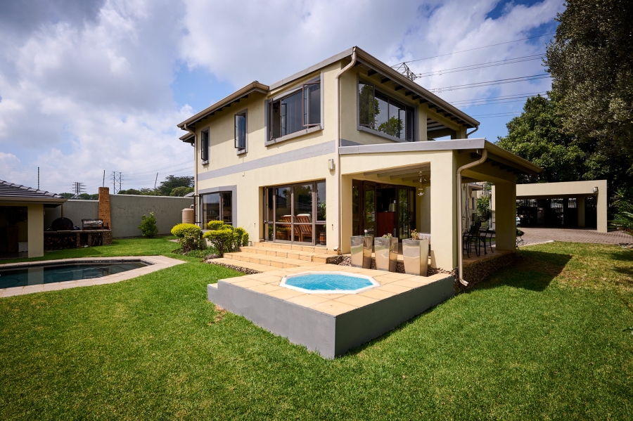 4 Bedroom Property for Sale in Carlswald North Estate Gauteng