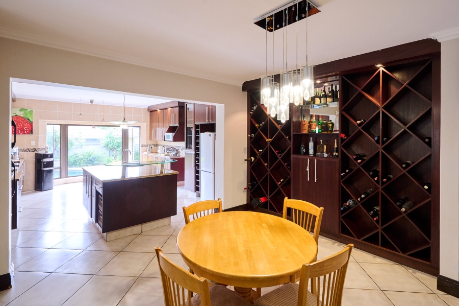 4 Bedroom Property for Sale in Carlswald North Estate Gauteng