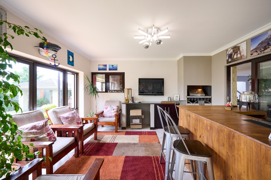 4 Bedroom Property for Sale in Carlswald North Estate Gauteng