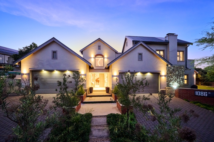 4 Bedroom Property for Sale in Waterfall Country Estate Gauteng