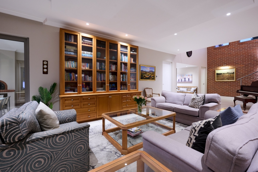 4 Bedroom Property for Sale in Waterfall Country Estate Gauteng