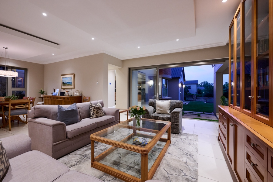 4 Bedroom Property for Sale in Waterfall Country Estate Gauteng