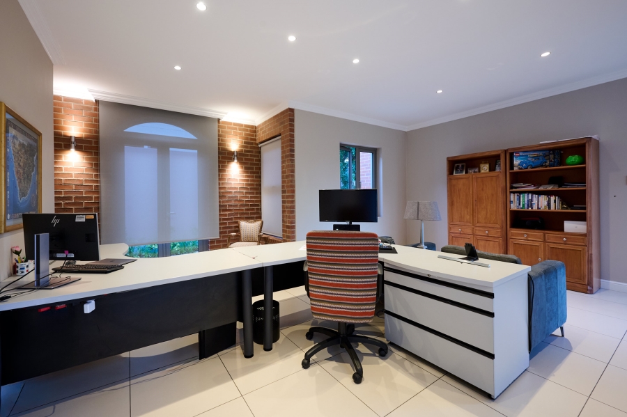 4 Bedroom Property for Sale in Waterfall Country Estate Gauteng