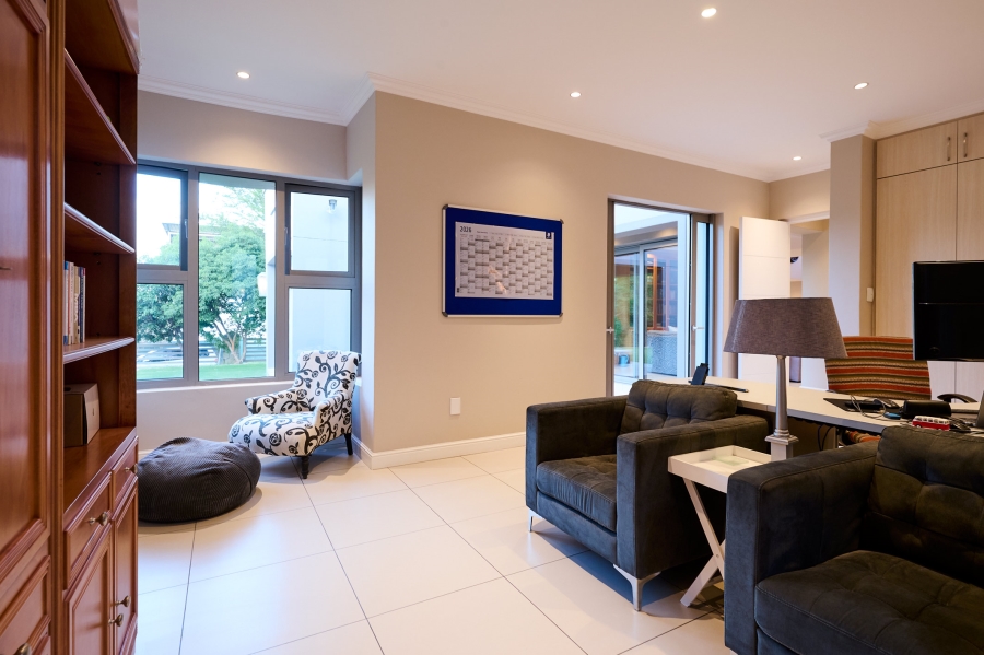 4 Bedroom Property for Sale in Waterfall Country Estate Gauteng