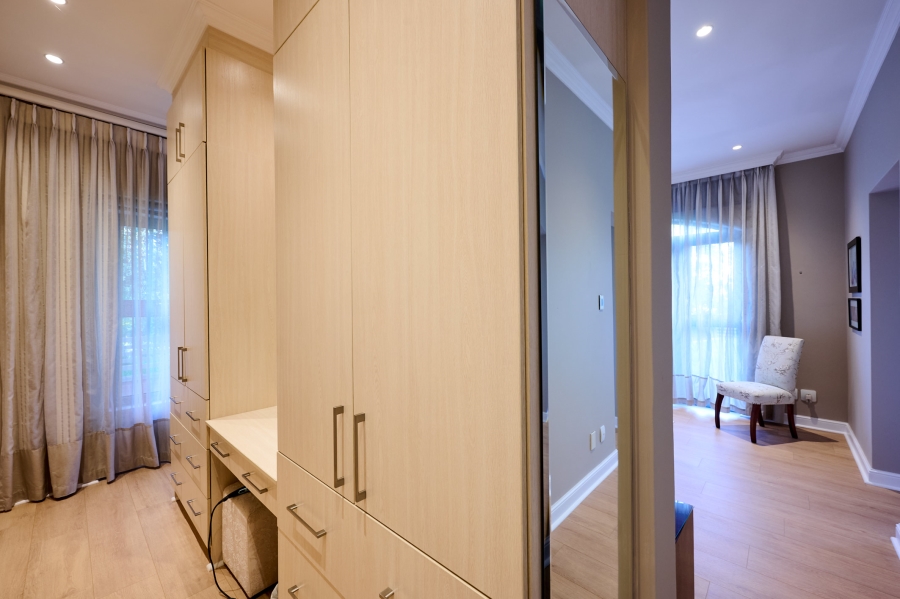 4 Bedroom Property for Sale in Waterfall Country Estate Gauteng