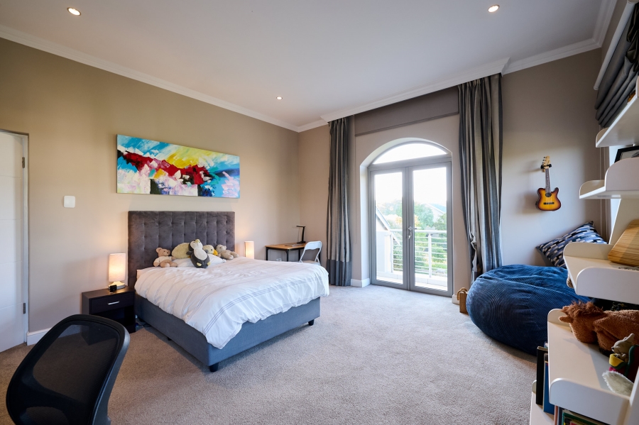 4 Bedroom Property for Sale in Waterfall Country Estate Gauteng