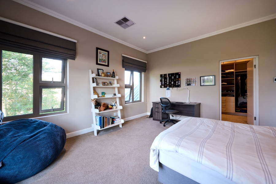 4 Bedroom Property for Sale in Waterfall Country Estate Gauteng