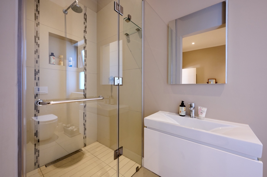 4 Bedroom Property for Sale in Waterfall Country Estate Gauteng