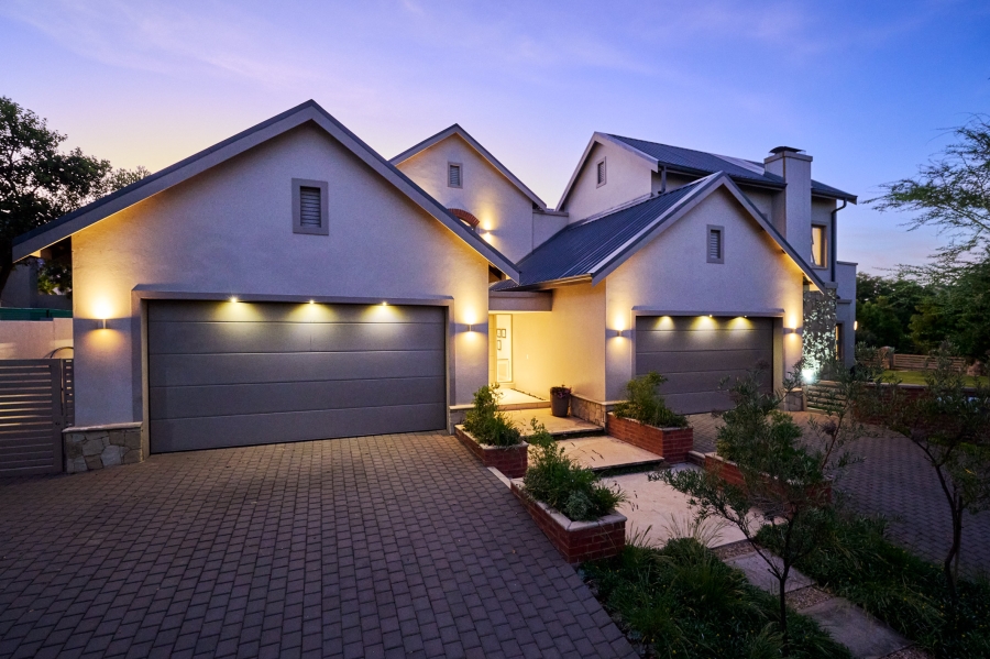 4 Bedroom Property for Sale in Waterfall Country Estate Gauteng