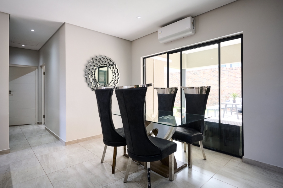 2 Bedroom Property for Sale in Carlswald Gauteng