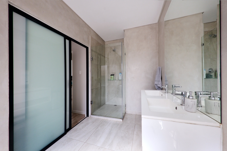 2 Bedroom Property for Sale in Carlswald Gauteng