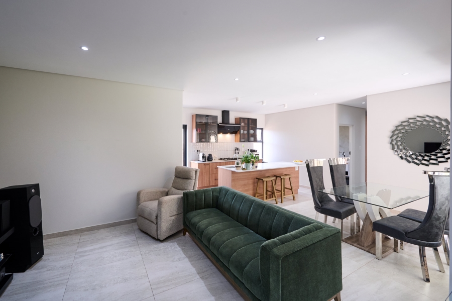 2 Bedroom Property for Sale in Carlswald Gauteng