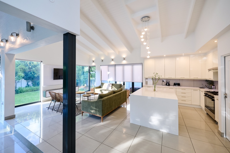 3 Bedroom Property for Sale in Waterfall Country Village Gauteng