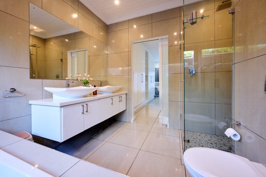 3 Bedroom Property for Sale in Waterfall Country Village Gauteng