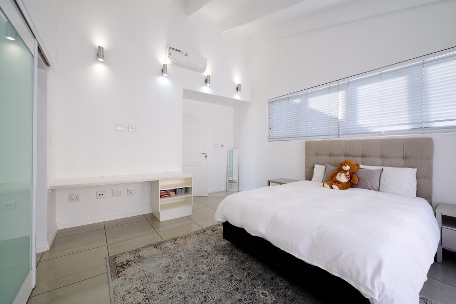 3 Bedroom Property for Sale in Waterfall Country Village Gauteng