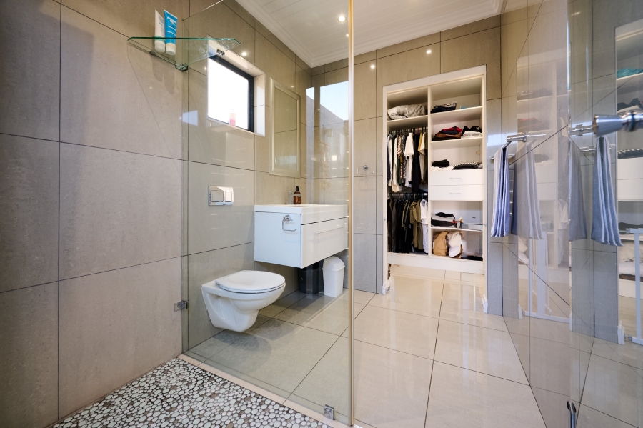 3 Bedroom Property for Sale in Waterfall Country Village Gauteng