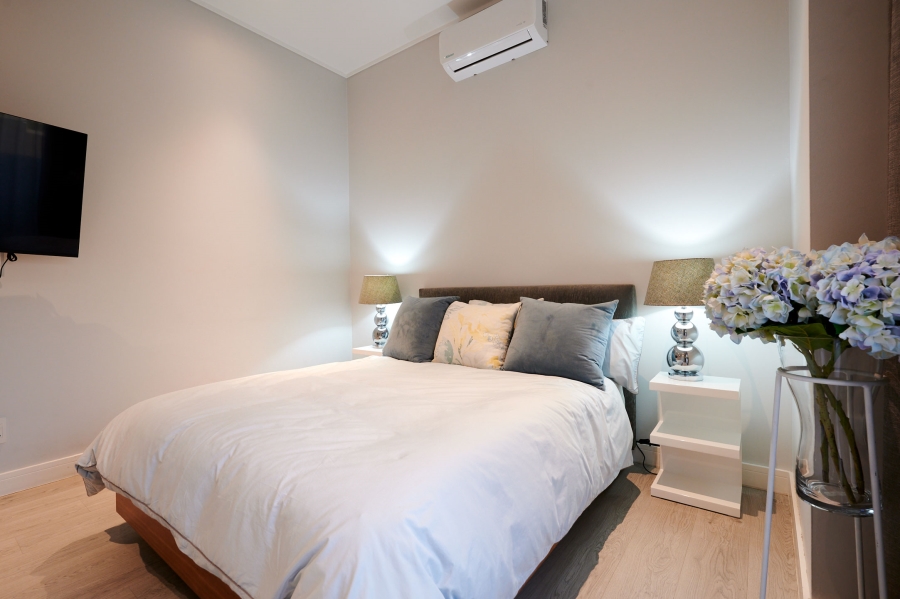 5 Bedroom Property for Sale in Waterfall Country Village Gauteng