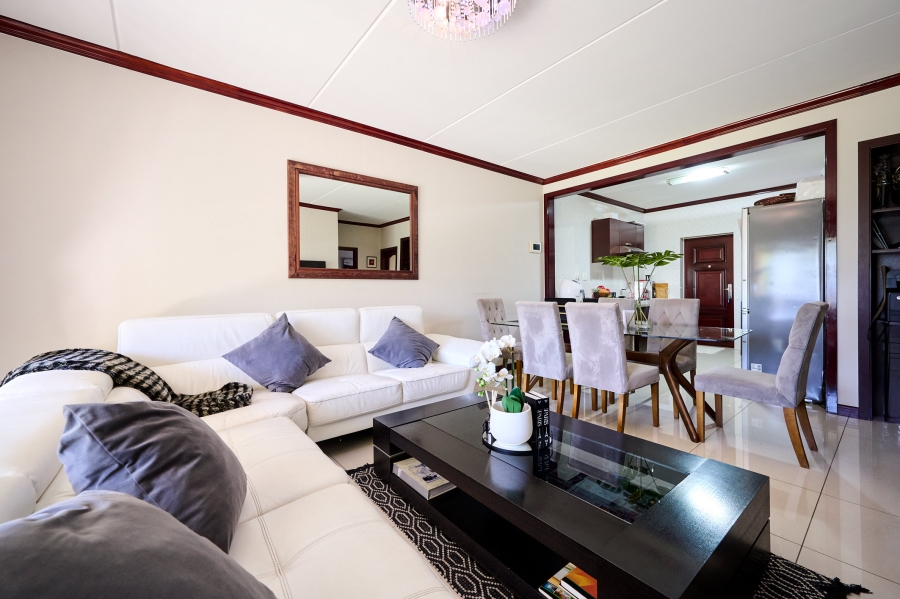 2 Bedroom Property for Sale in Halfway House Gauteng