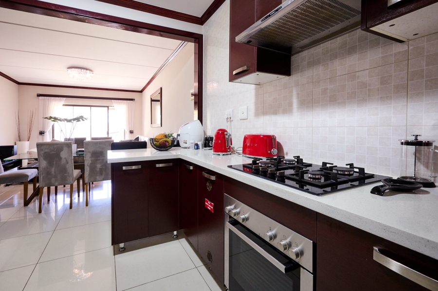 2 Bedroom Property for Sale in Halfway House Gauteng