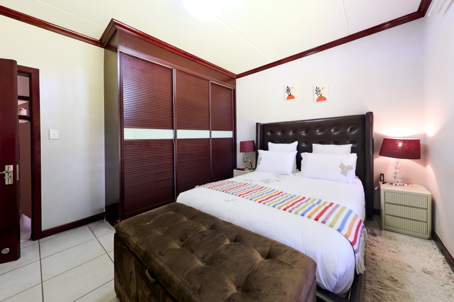 2 Bedroom Property for Sale in Halfway House Gauteng