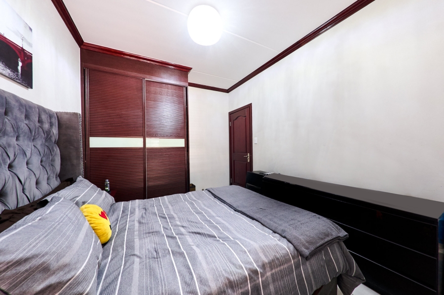 2 Bedroom Property for Sale in Halfway House Gauteng