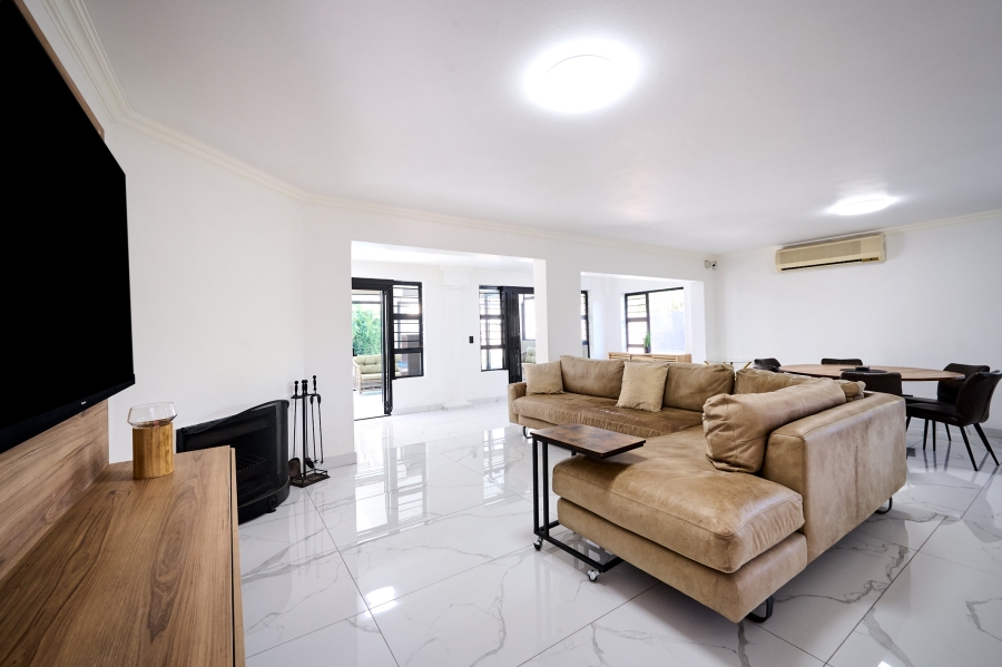 3 Bedroom Property for Sale in Halfway Gardens Gauteng