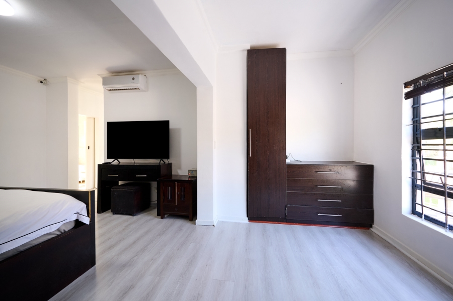 3 Bedroom Property for Sale in Halfway Gardens Gauteng