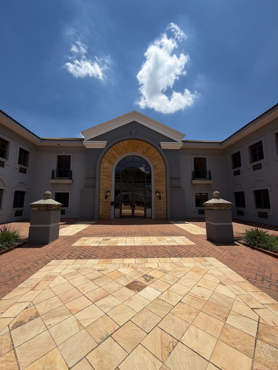 To Let commercial Property for Rent in Hyde Park Gauteng