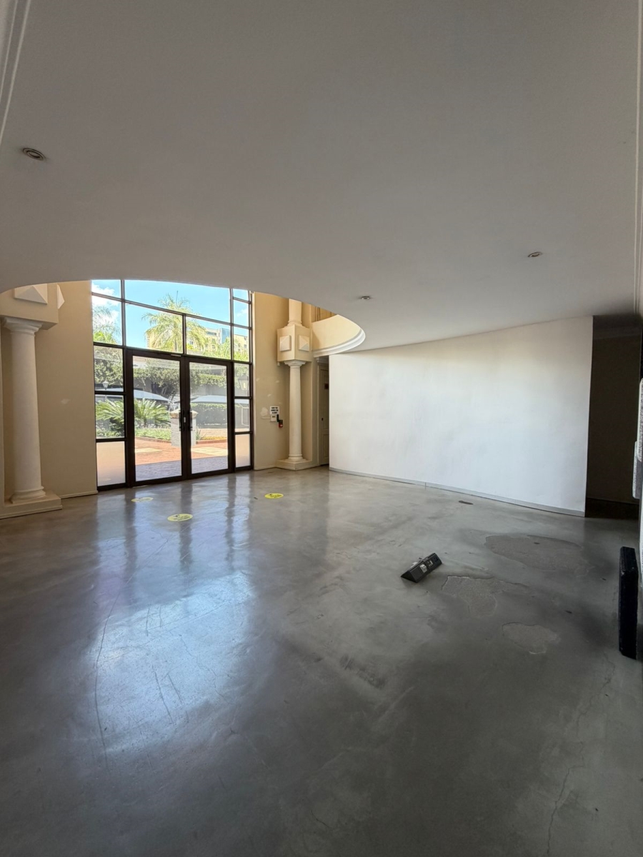 To Let commercial Property for Rent in Hyde Park Gauteng