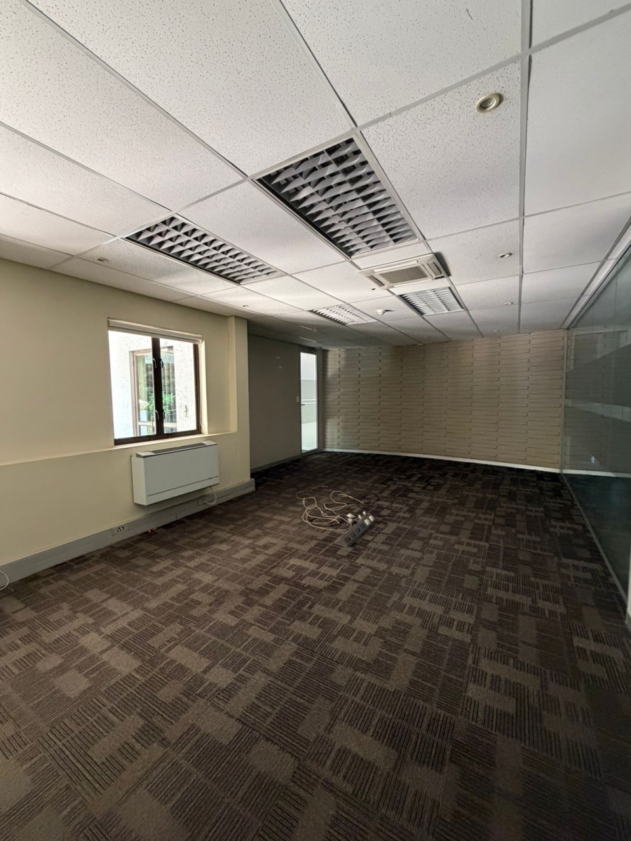 To Let commercial Property for Rent in Hyde Park Gauteng