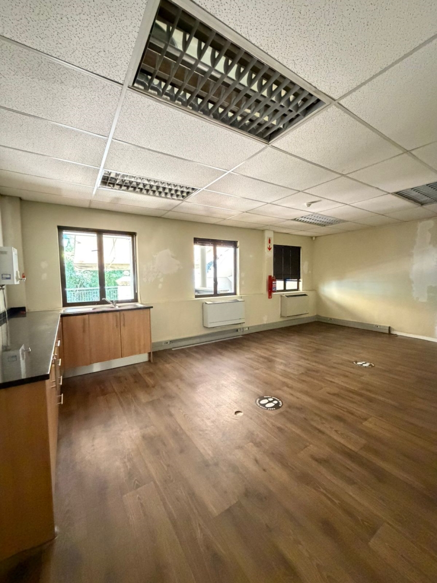 To Let commercial Property for Rent in Hyde Park Gauteng