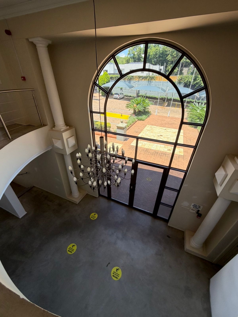 To Let commercial Property for Rent in Hyde Park Gauteng