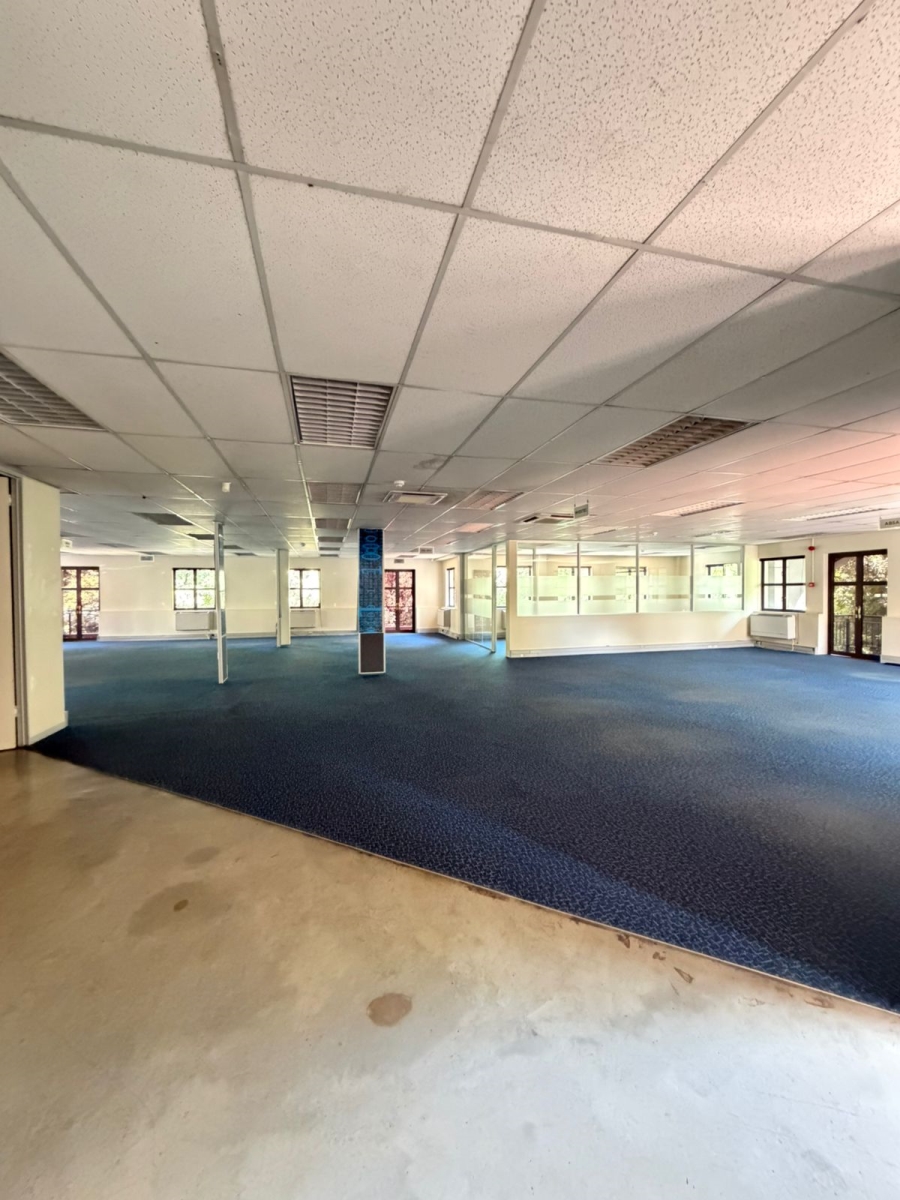 To Let commercial Property for Rent in Hyde Park Gauteng