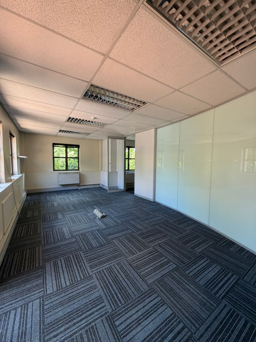 To Let commercial Property for Rent in Hyde Park Gauteng