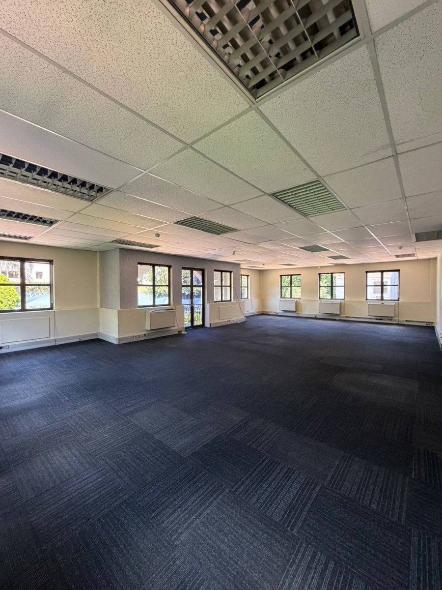To Let commercial Property for Rent in Hyde Park Gauteng