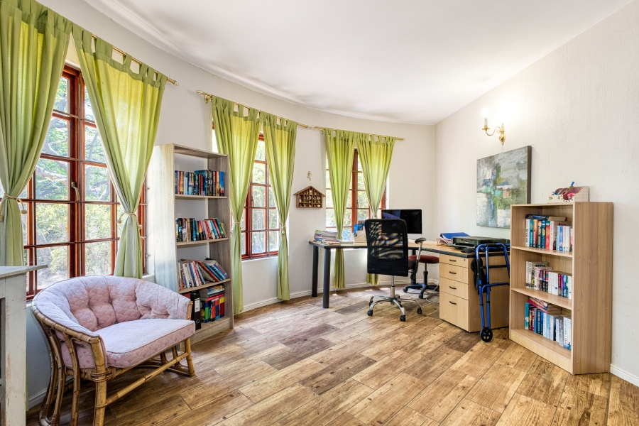 4 Bedroom Property for Sale in Farmall A H Gauteng