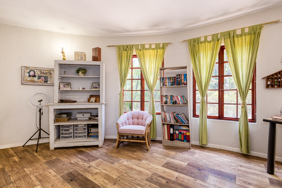 4 Bedroom Property for Sale in Farmall A H Gauteng