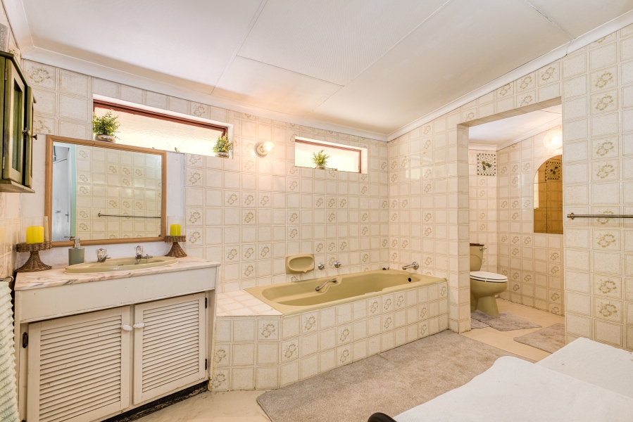 4 Bedroom Property for Sale in Farmall A H Gauteng