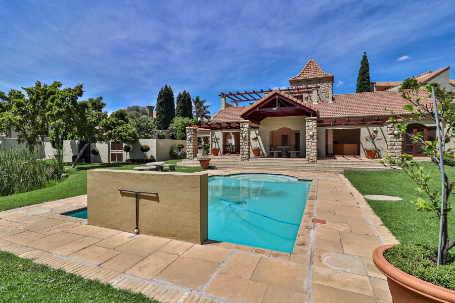 2 Bedroom Property for Sale in Morningside Gauteng