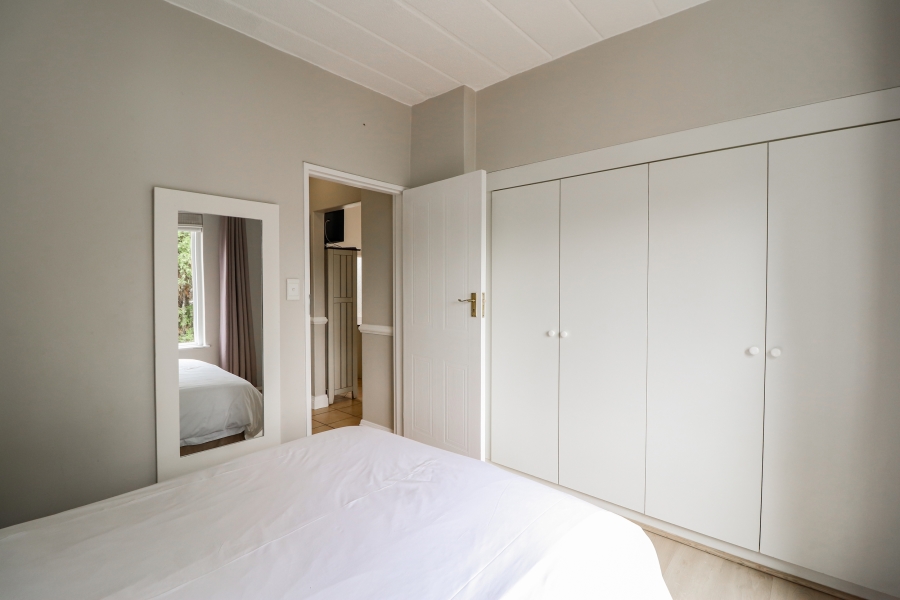 To Let 2 Bedroom Property for Rent in Melrose North Gauteng