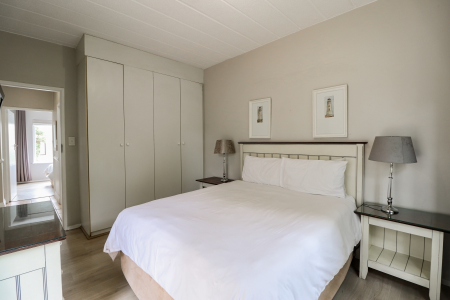 To Let 2 Bedroom Property for Rent in Melrose North Gauteng