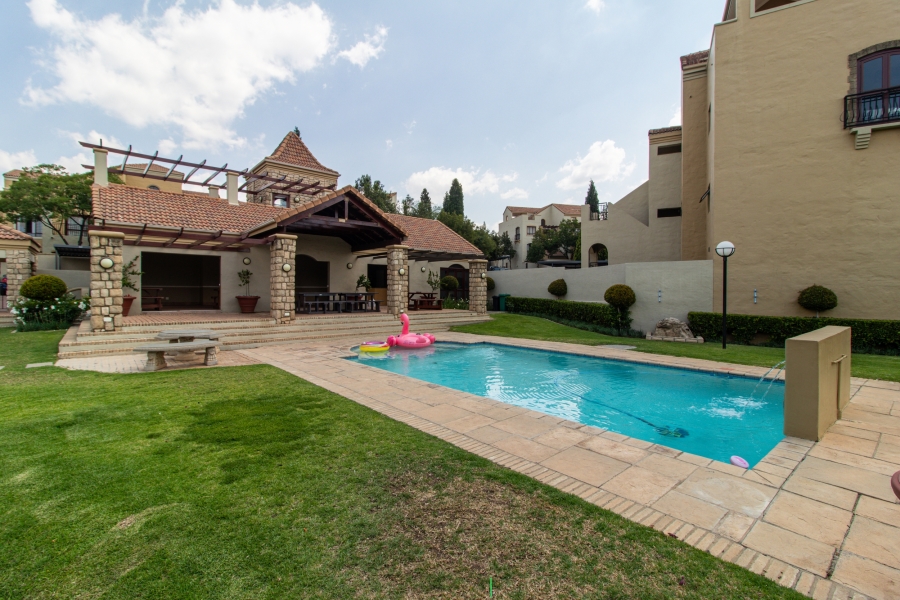 To Let 2 Bedroom Property for Rent in Morningside Gauteng