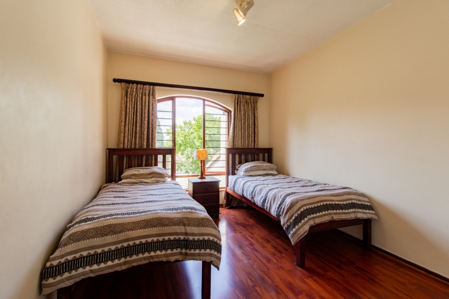 To Let 2 Bedroom Property for Rent in Morningside Gauteng