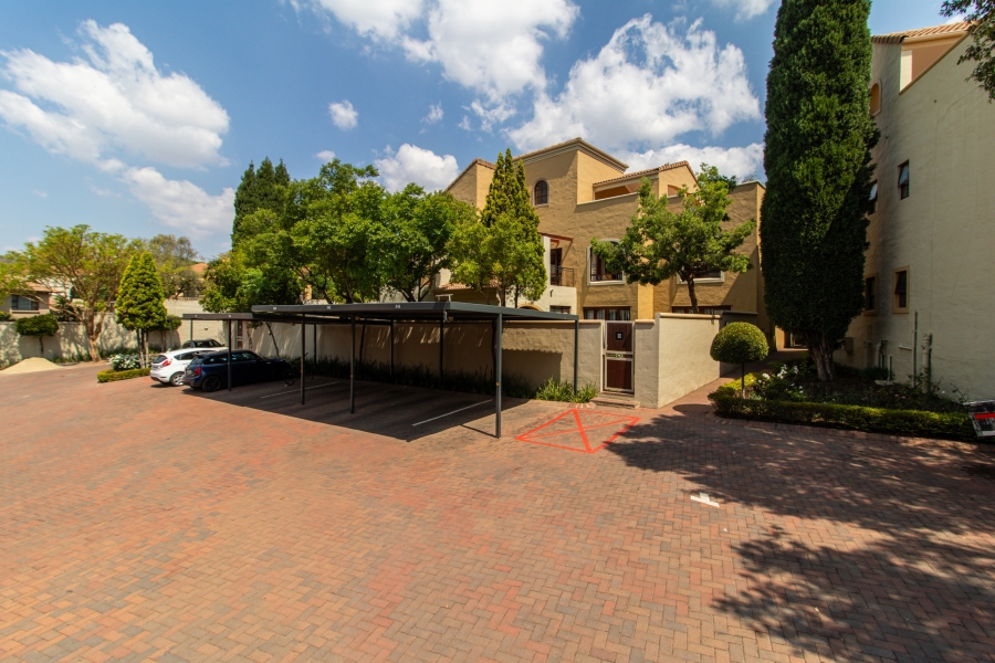 To Let 2 Bedroom Property for Rent in Morningside Gauteng