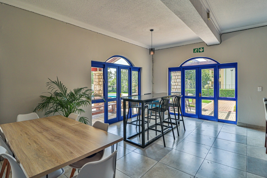 To Let 2 Bedroom Property for Rent in Morningside Gauteng