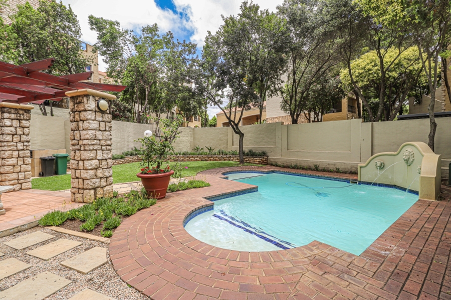 To Let 2 Bedroom Property for Rent in Morningside Gauteng