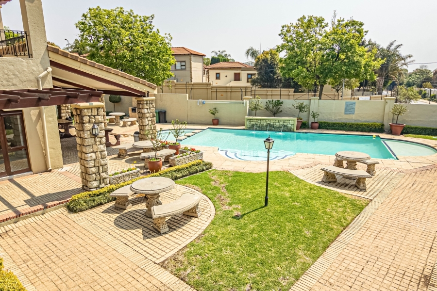 To Let 2 Bedroom Property for Rent in Morningside Gauteng
