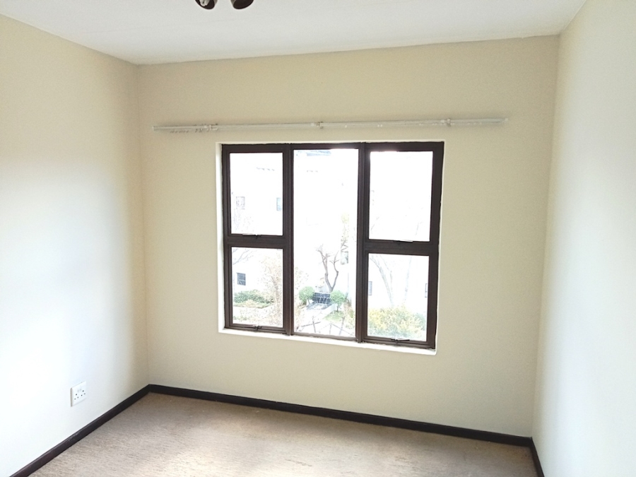 1 Bedroom Property for Sale in Douglasdale Gauteng