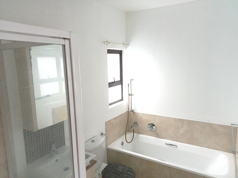 1 Bedroom Property for Sale in Douglasdale Gauteng