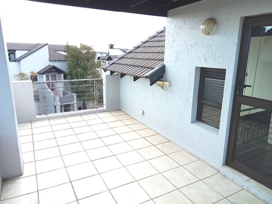 1 Bedroom Property for Sale in Douglasdale Gauteng